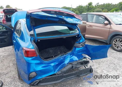 2022 Kia Forte Gt-Line из США, поврежденный, VIN 3KPF54AD2NE422063